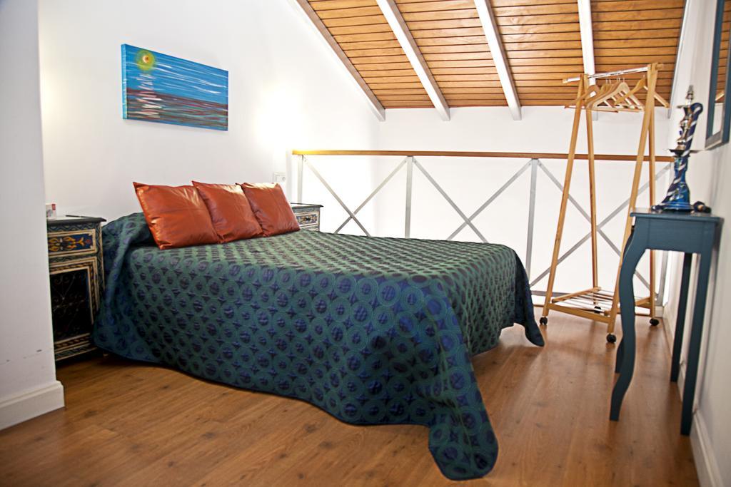 Apartamentos La Casa De La Alameda 메디나시도니아 객실 사진