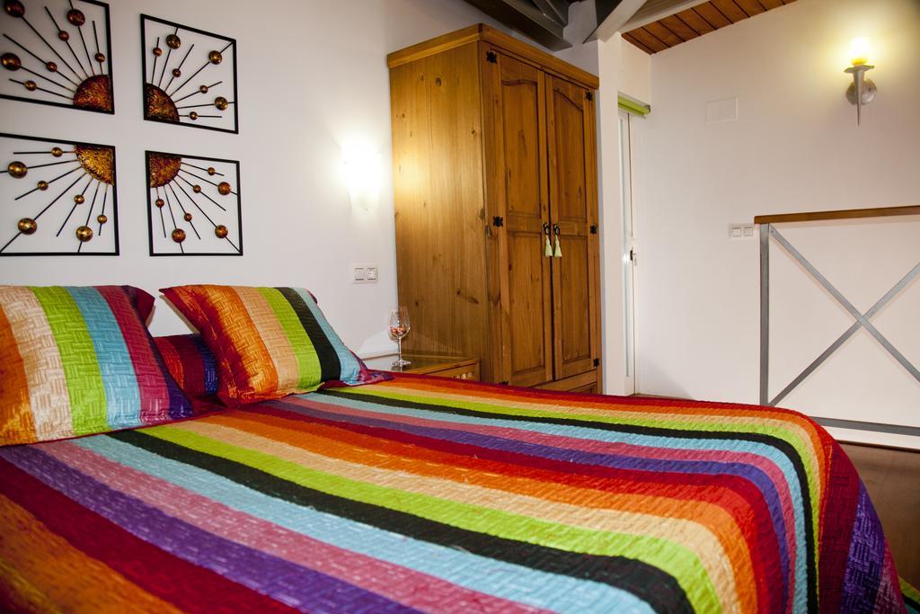 Apartamentos La Casa De La Alameda 메디나시도니아 객실 사진